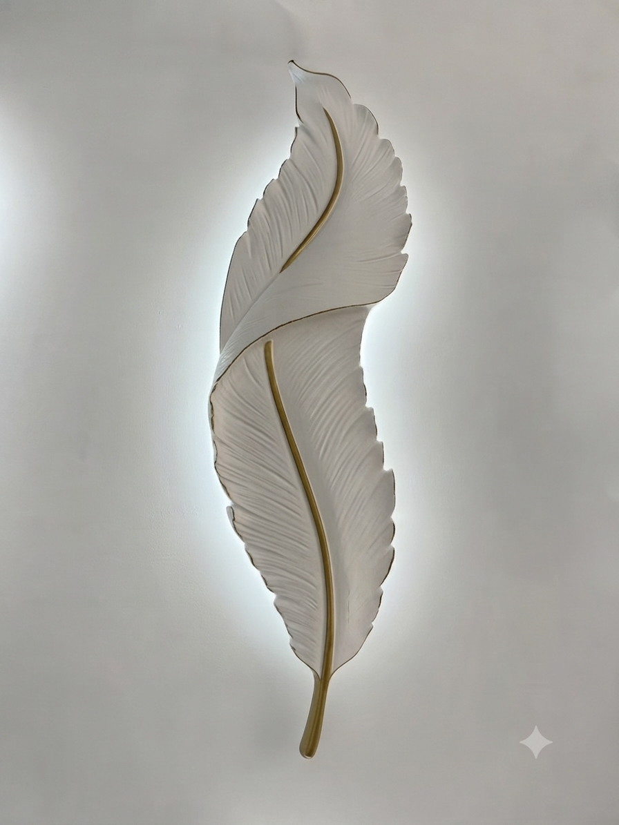 Golden Spine Feather Lamp