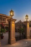 Royal Vintage Pillar Light