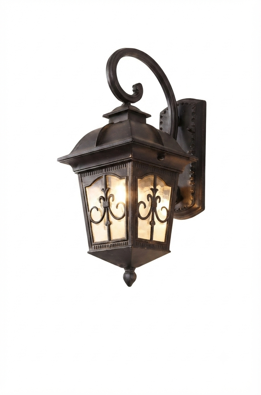 Heritage Scroll-Arm Exterior Wall Sconce