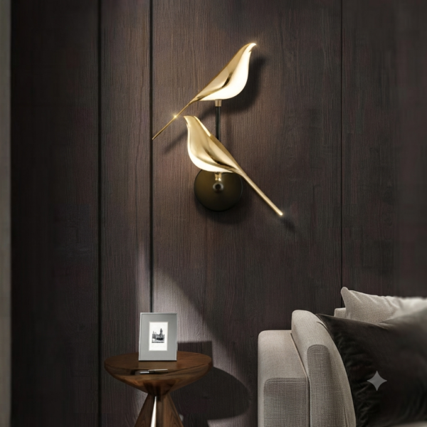 Dual Magpie Lamp