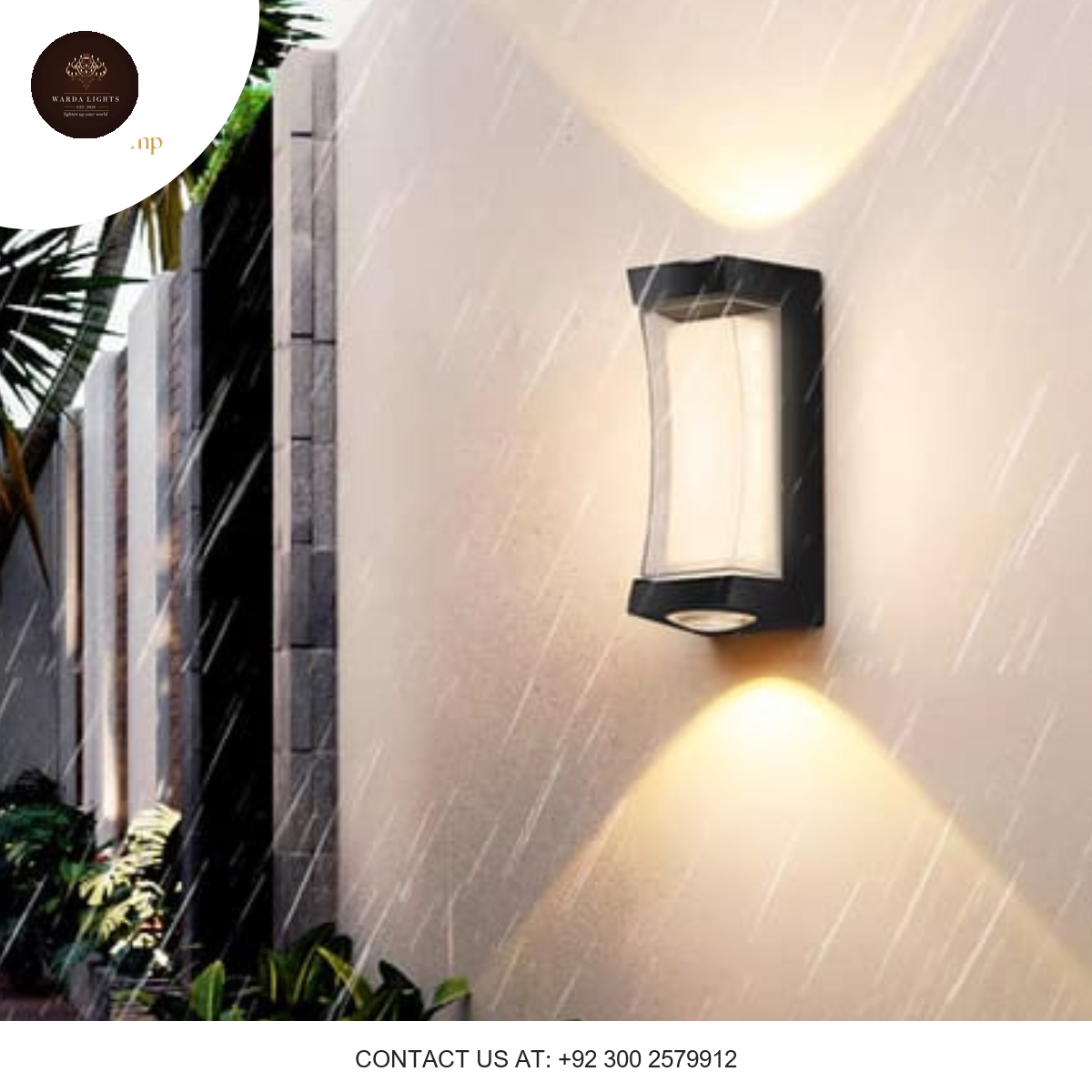 CURVED OUTDOOR LIGHT