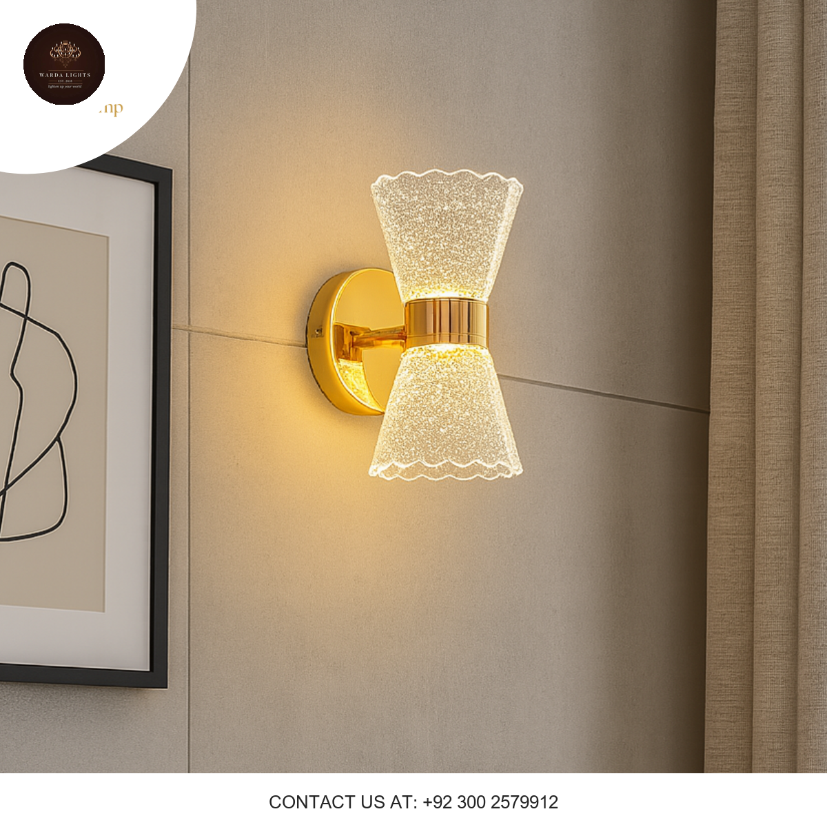 BLOOM WALL LIGHT