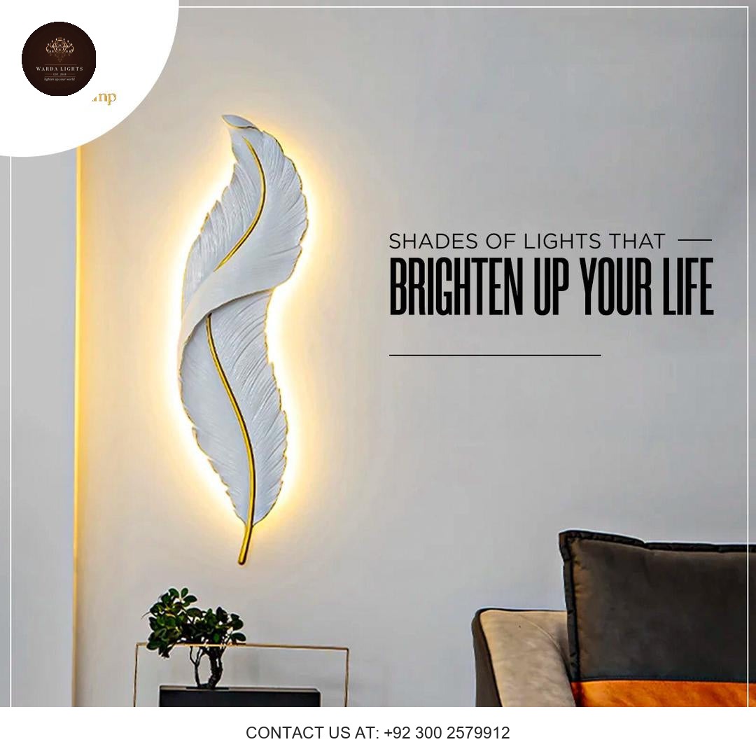 FEATHER WALL LIGHT