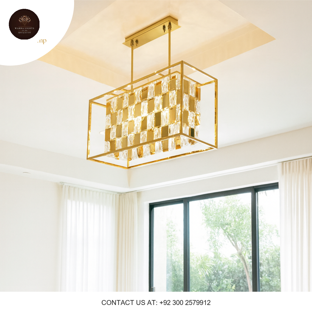 MODERN SLEEK GOLD HANGING LIGHT