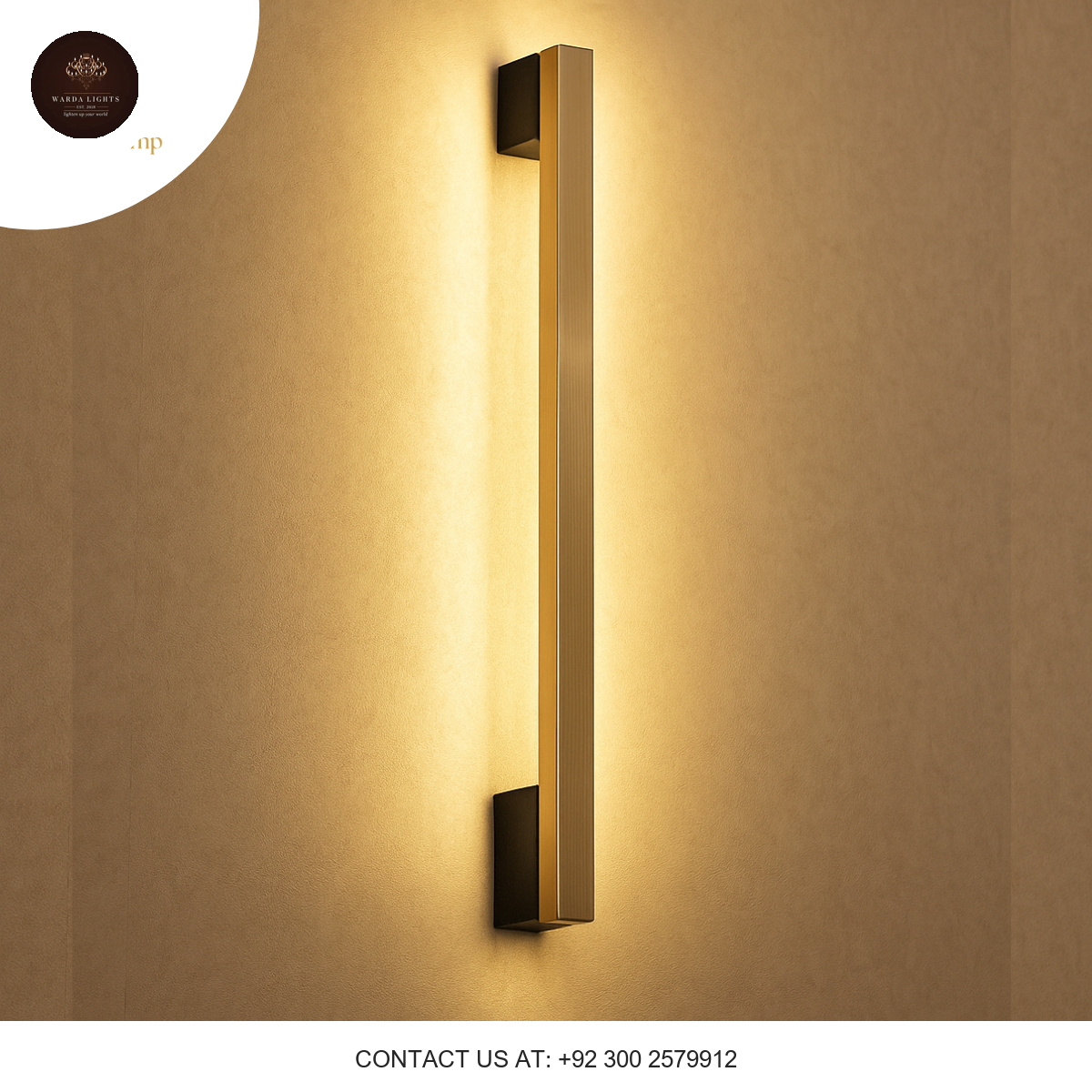 SLEEK LONG WALL LIGHT