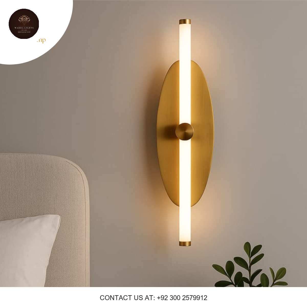 MODERN BRASS WALL LIGHT