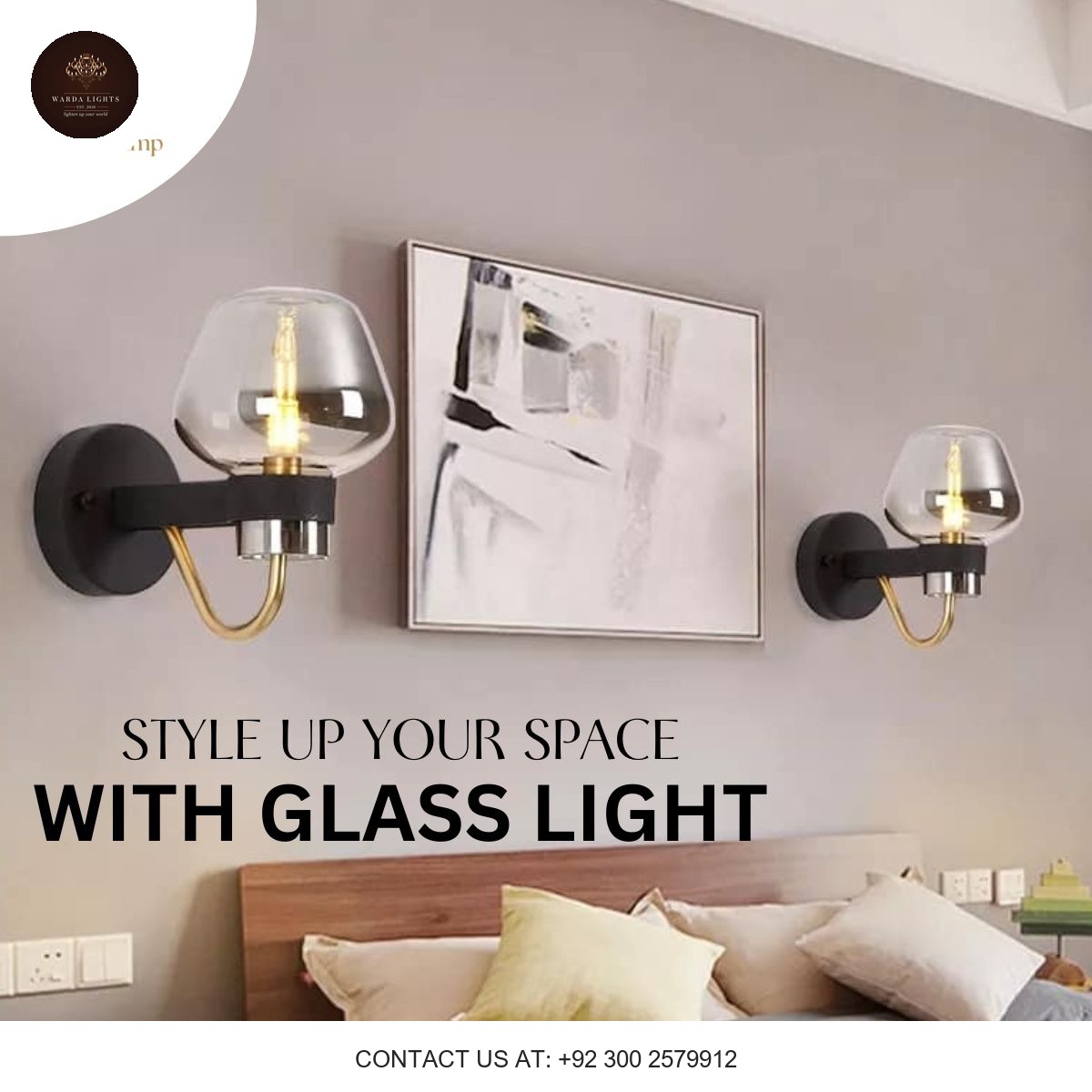 GLASS HOLDER BLACK SHADE WALL LIGHT