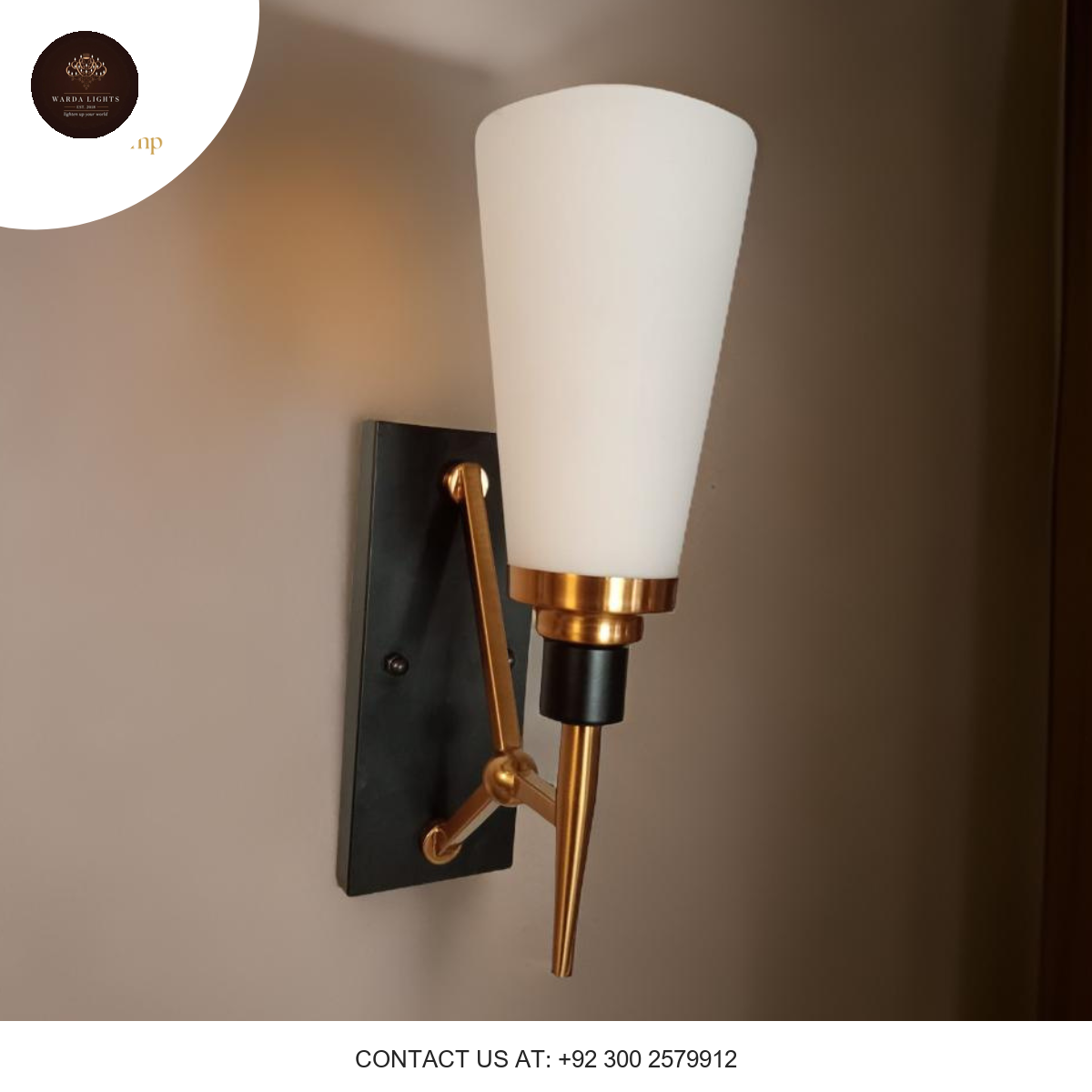 VINTAGE BEDSIDE WALL LIGHT