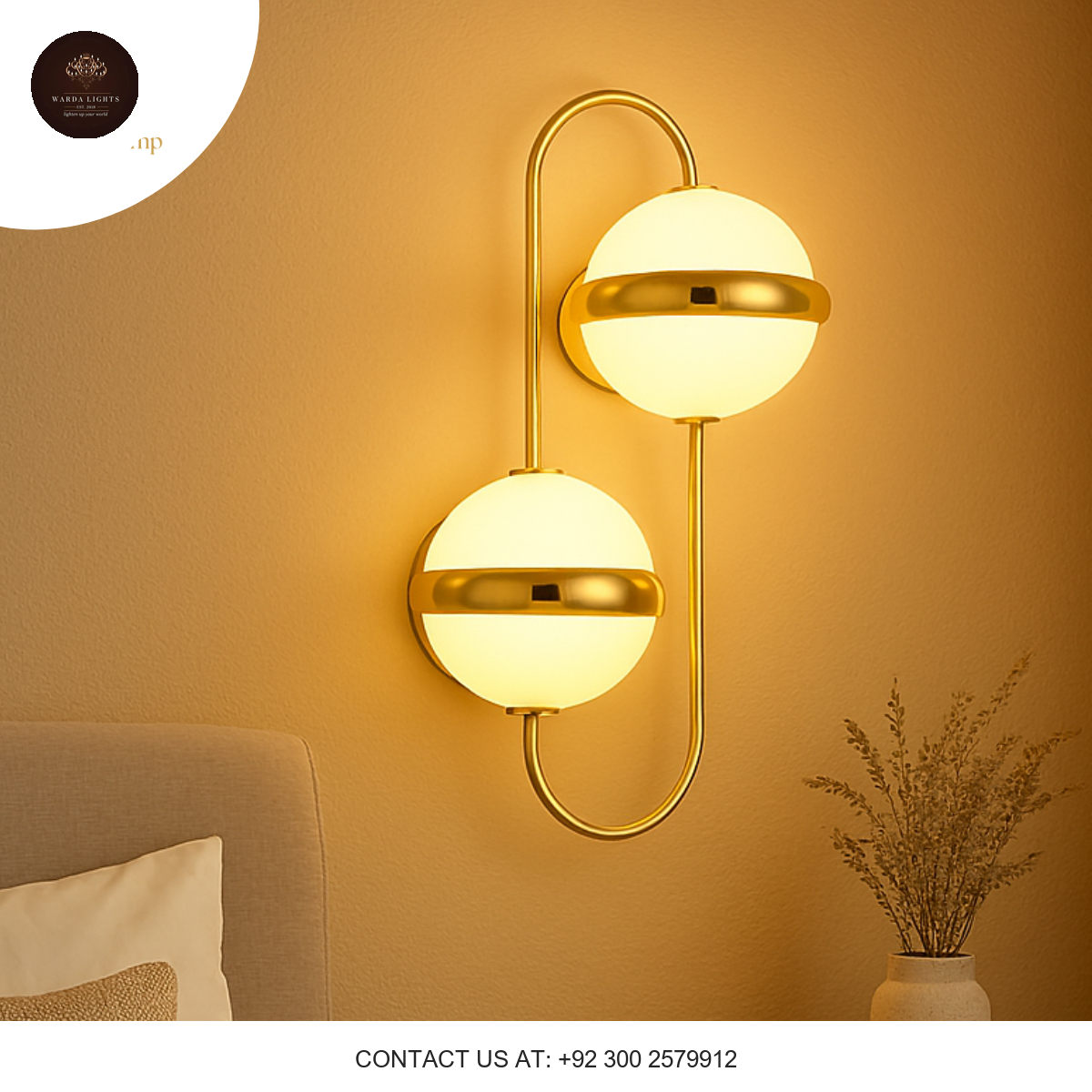 MODERN BEDSIDE LIGHT